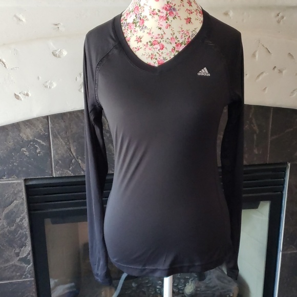 adidas Tops - Long sleeve Adidas top